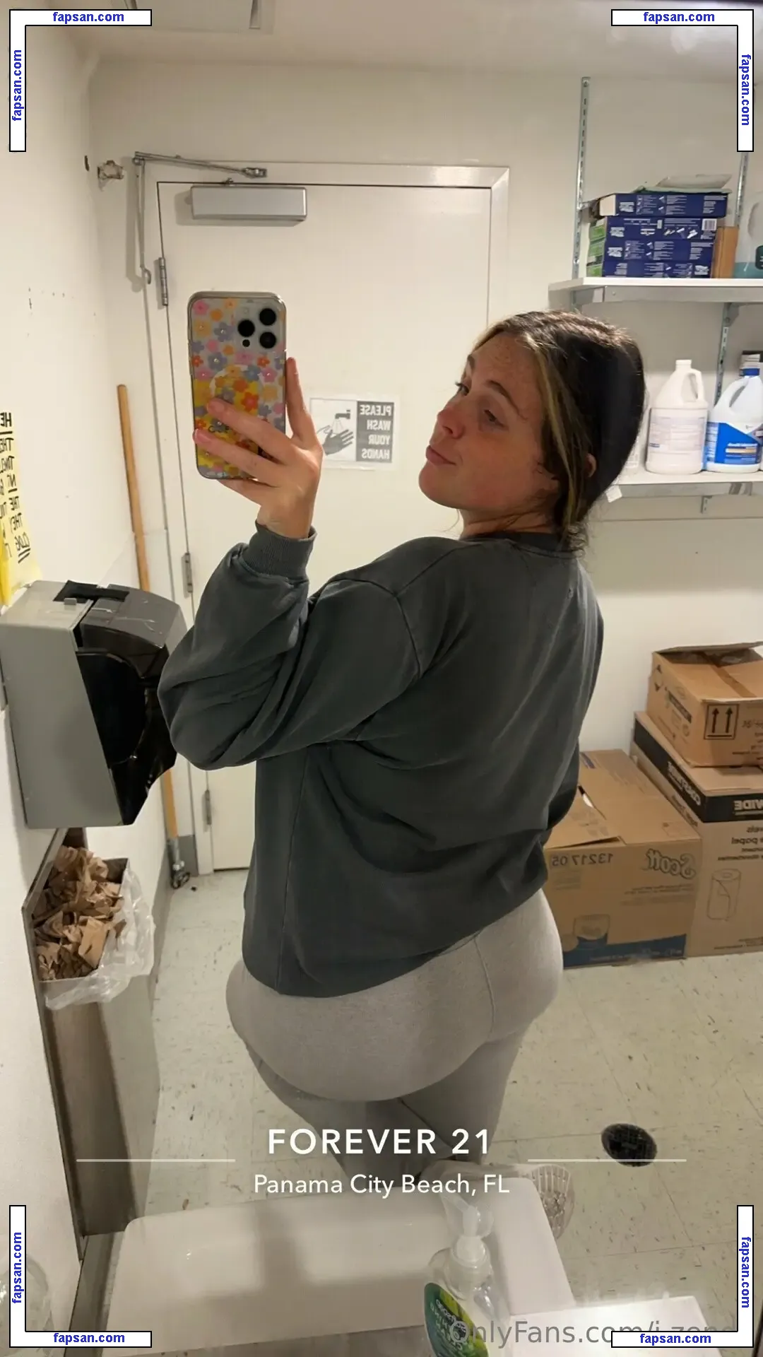 i.zenda nude photo #0044 from OnlyFans