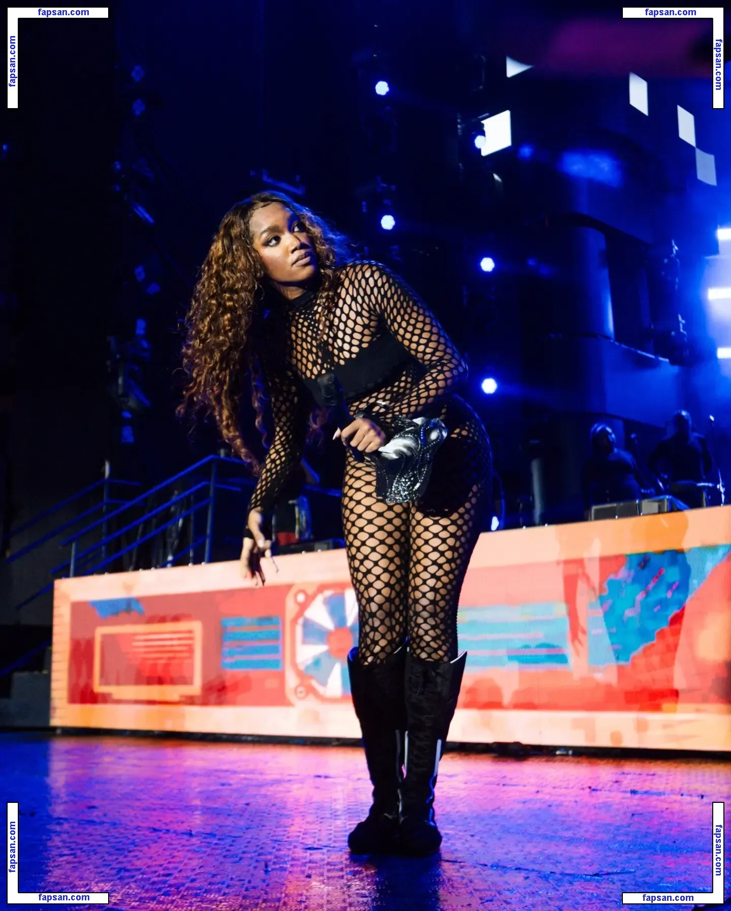 Iza Cantora голая фото #0197 с Онлифанс