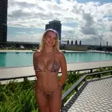 Iza Leslie голая #0024