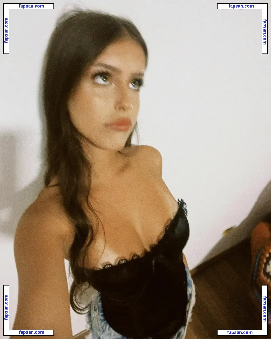 izaalmeidaa__ nude photo #0002 from OnlyFans