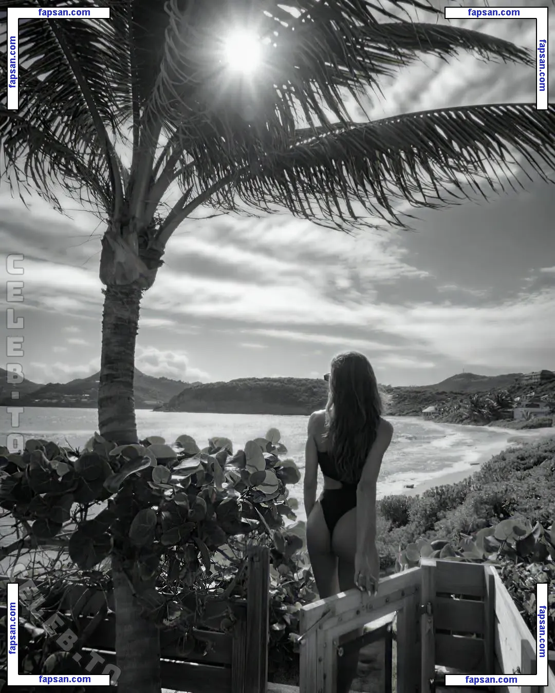 Izabel Goulart nude photo #2778 from OnlyFans