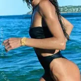 Izabel Goulart nude #2780