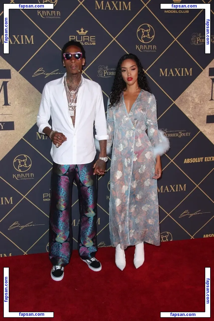 Izabela Guedes nude photo #0001 from OnlyFans