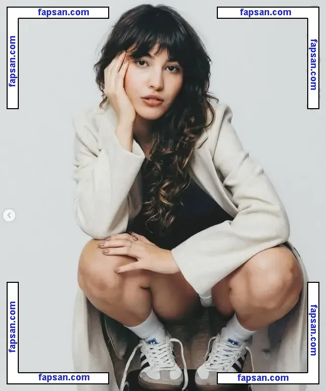 Izabela Vidal nude photo #0012 from OnlyFans