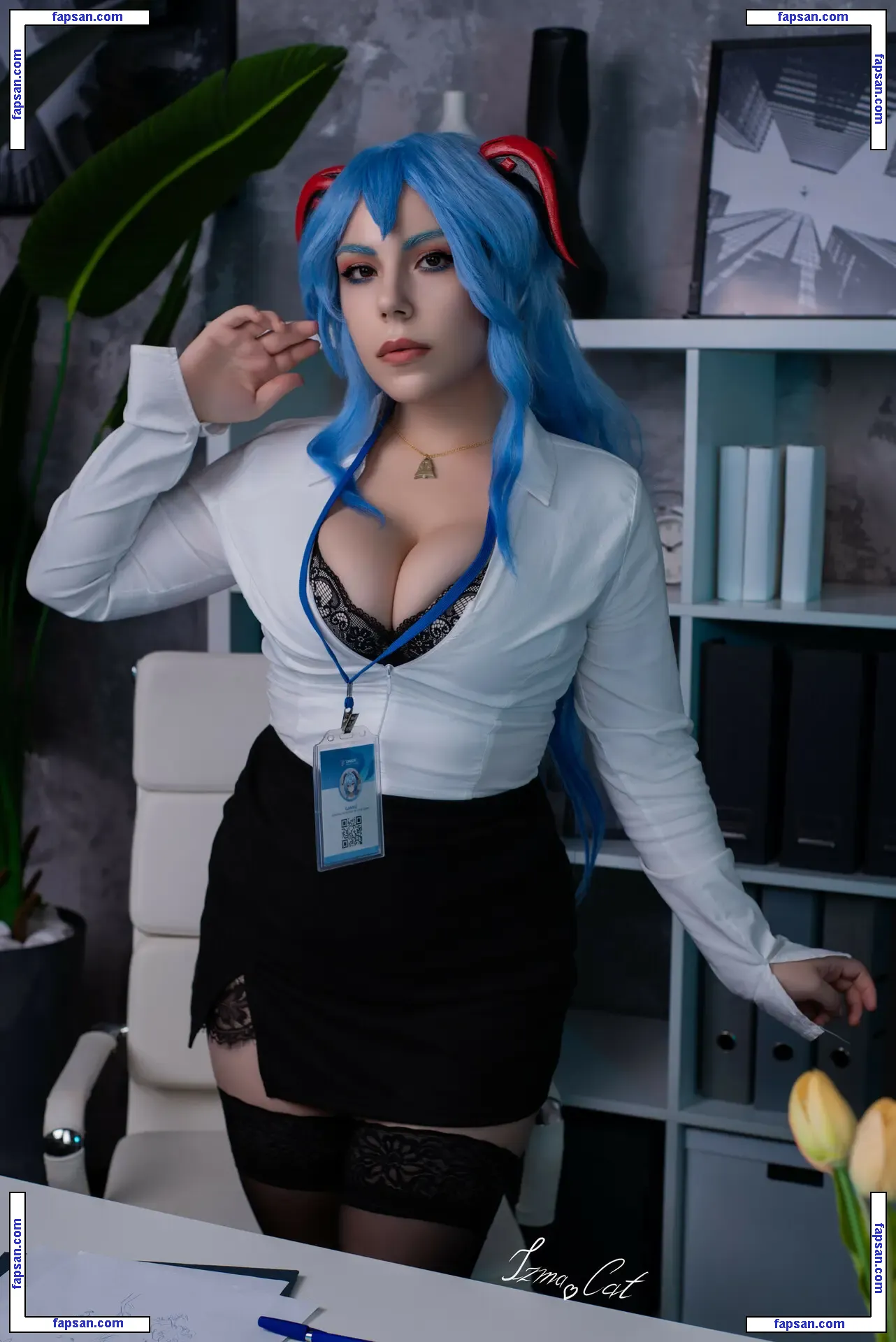 Izmacat голая фото #0013 с Онлифанс