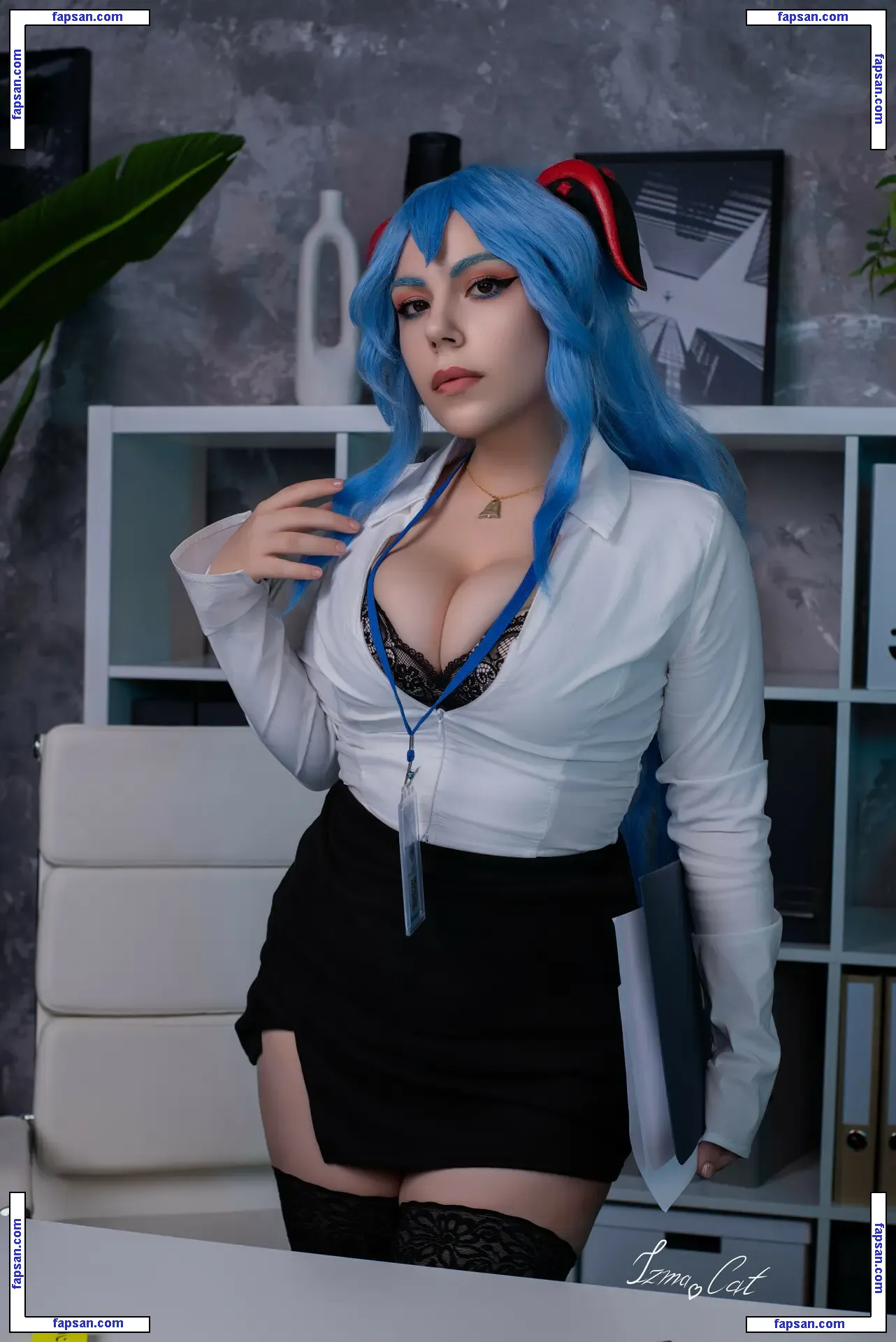 Izmacat голая фото #0016 с Онлифанс