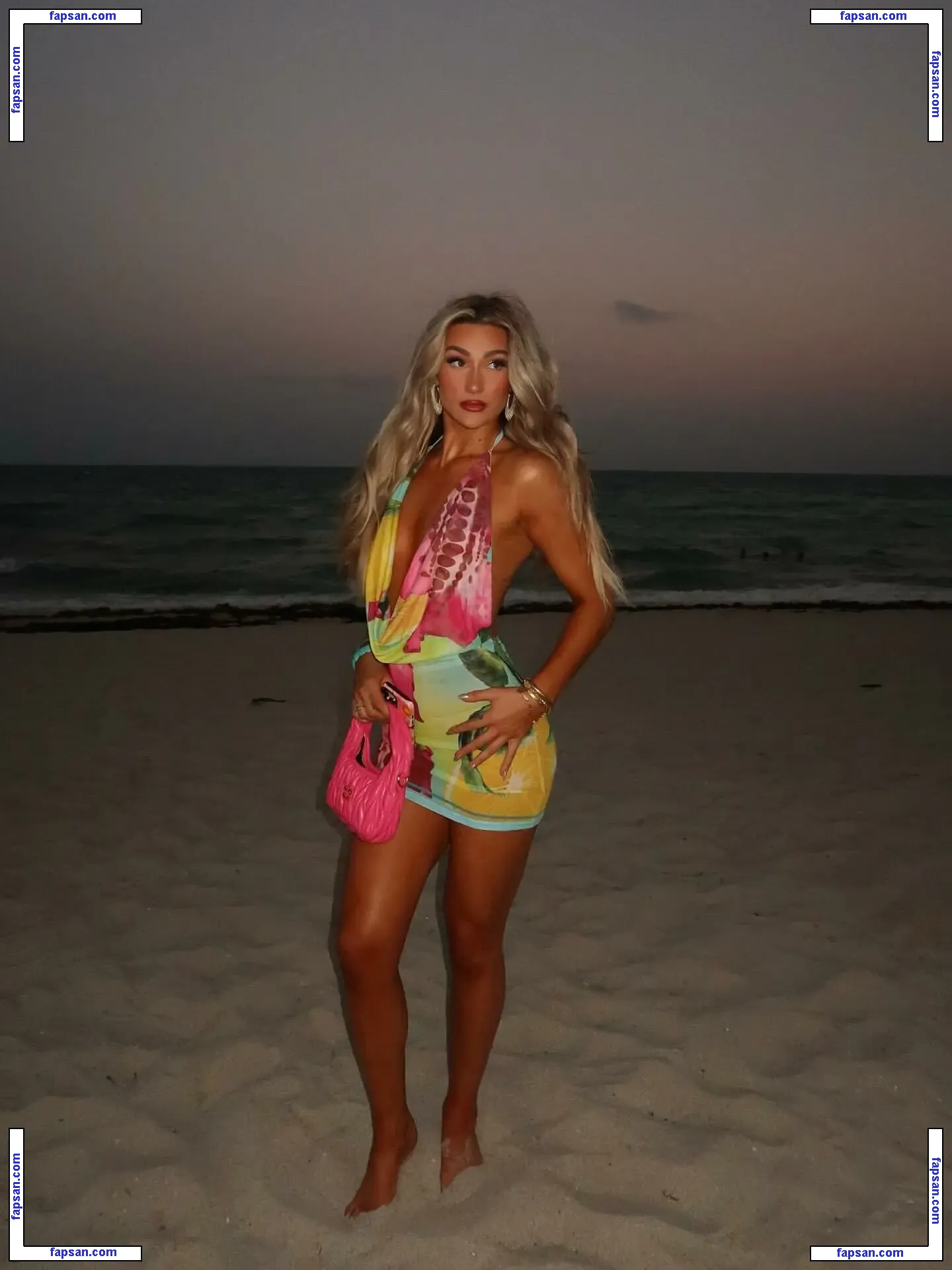 Izzi Dame nude photo #0105 from OnlyFans
