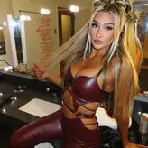 Izzi Dame голая #0076