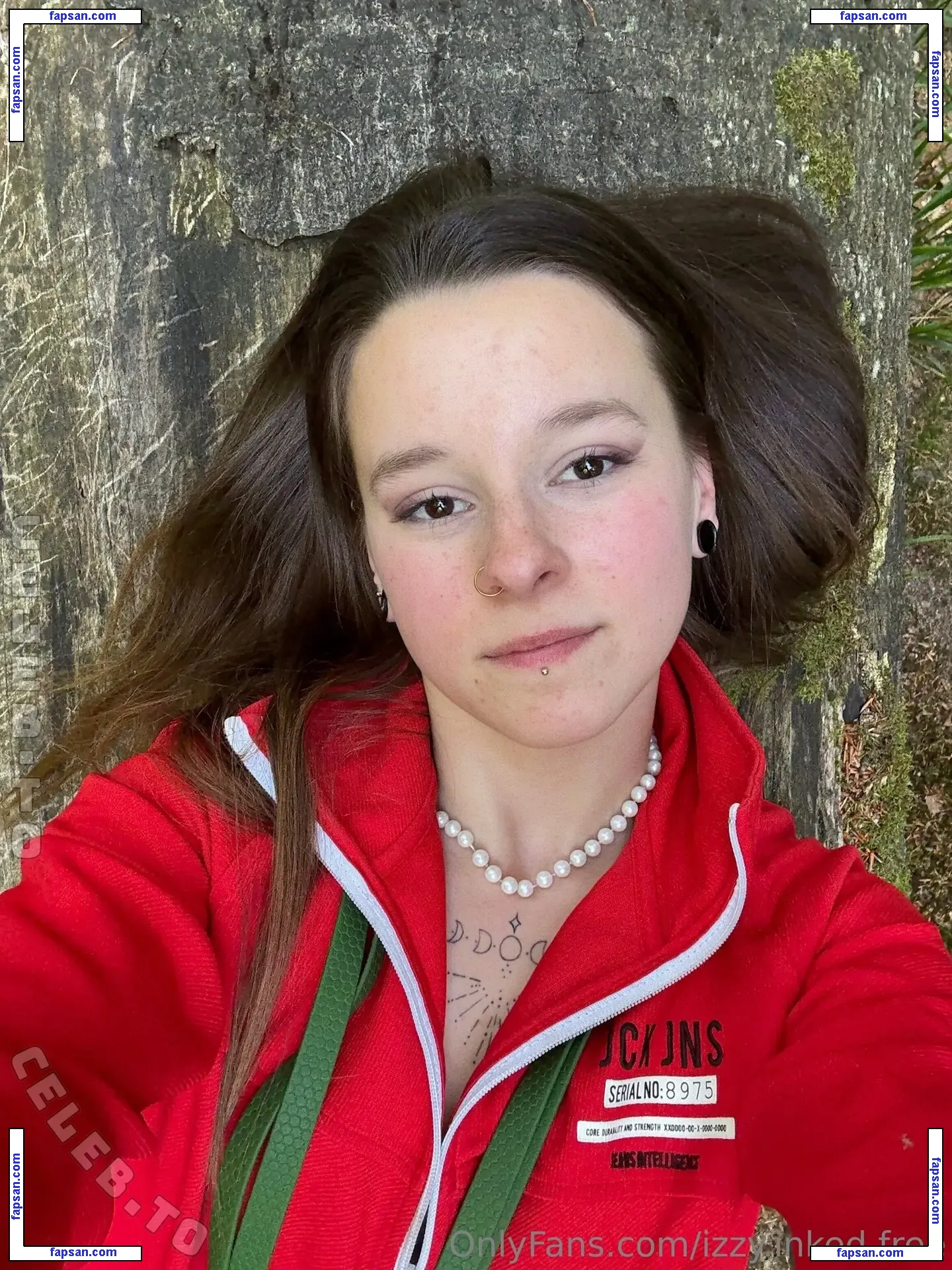 Izzy.Inked nude photo #0002 from OnlyFans