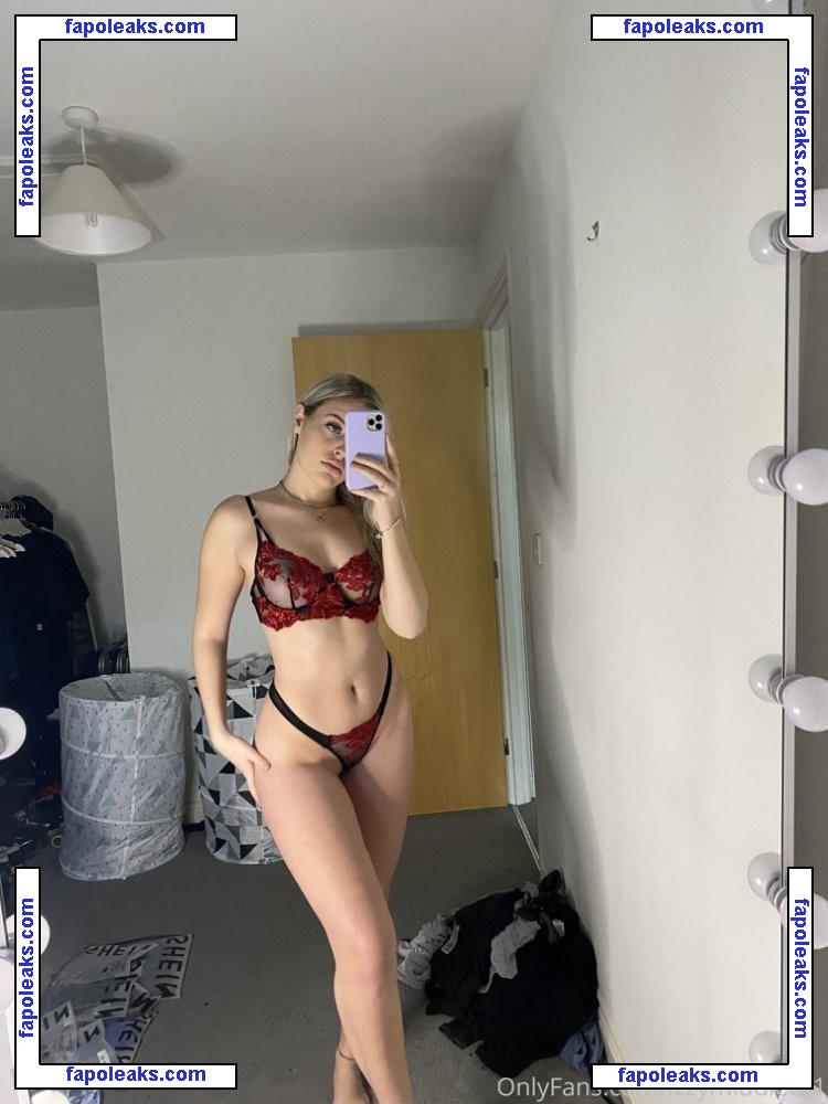 Izzymiddleton / izzymiddletn1 nude photo #0005 from OnlyFans