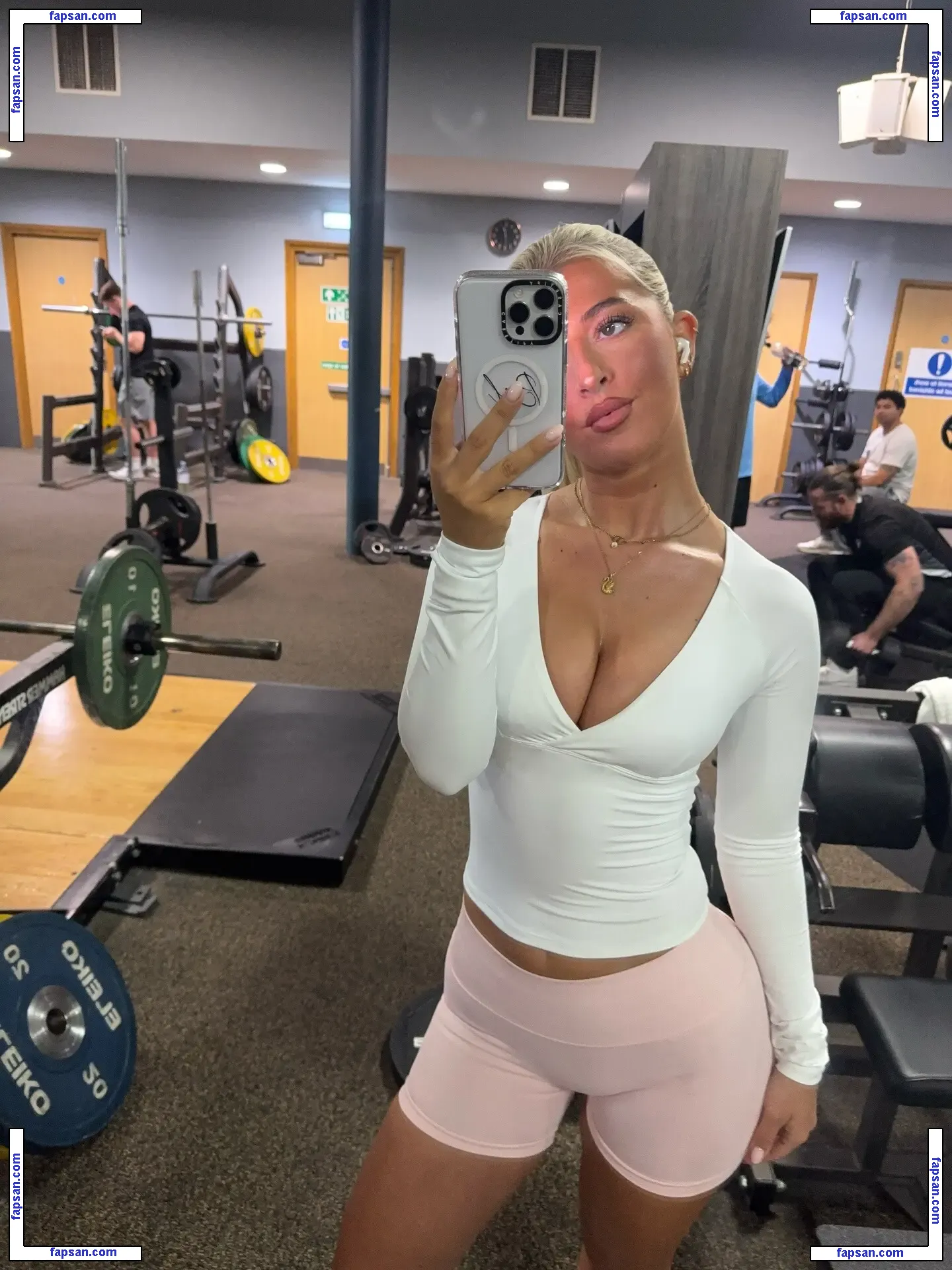 izzytaffs голая фото #0087 с Онлифанс