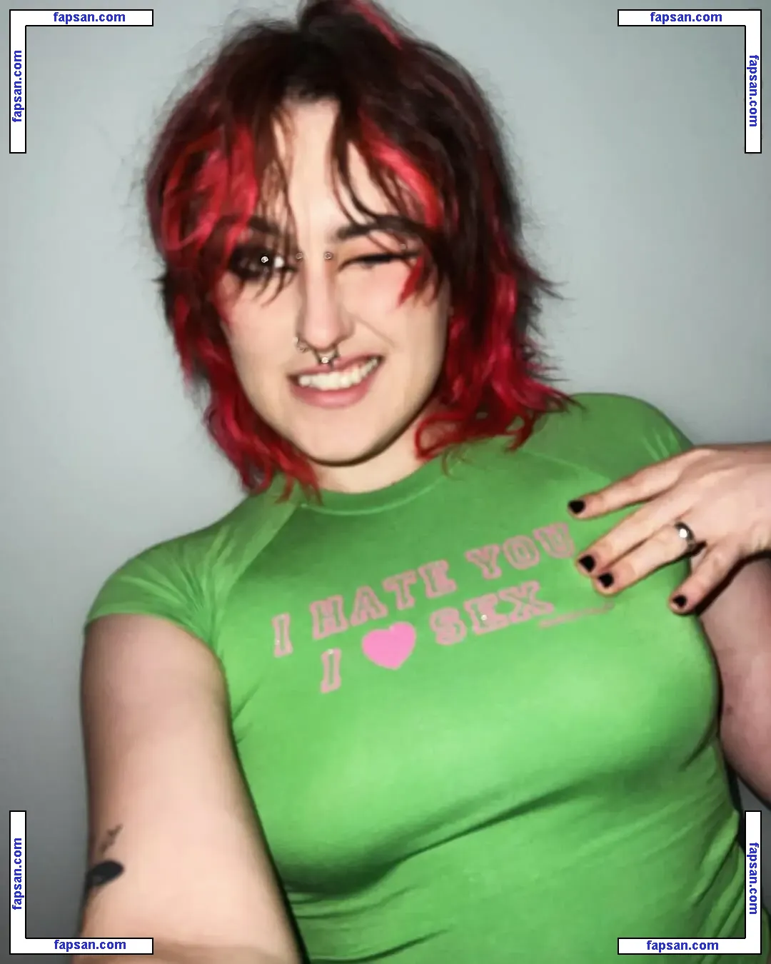 Izzzyzzz голая фото #0001 с Онлифанс