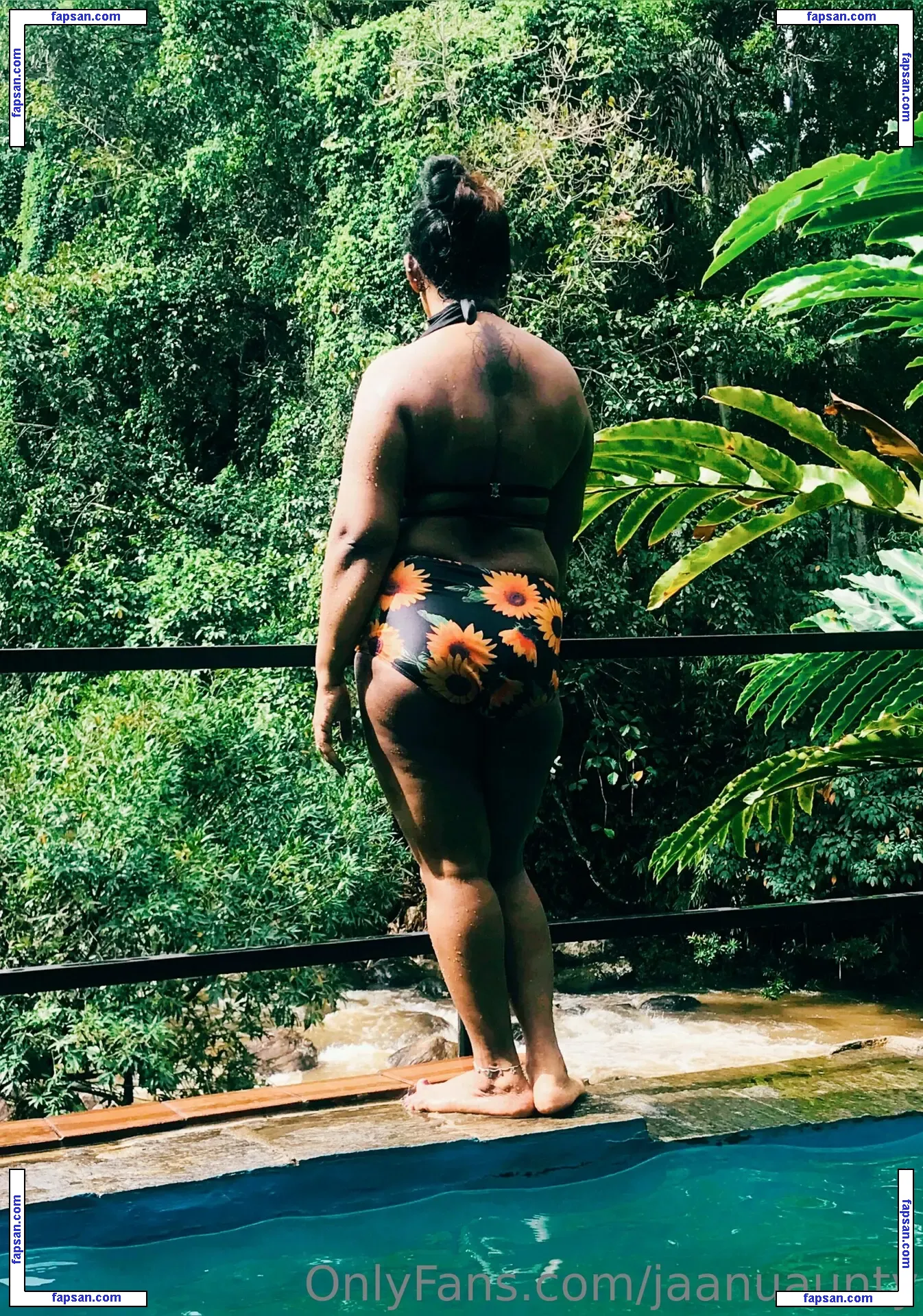 jaanuaunty nude photo #0043 from OnlyFans