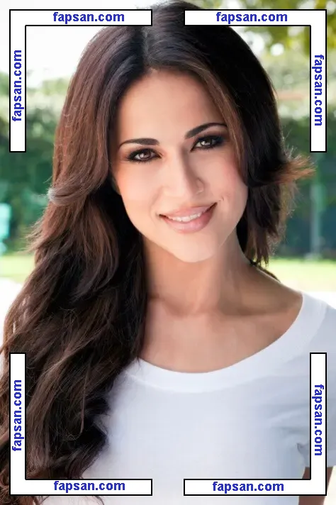 Jackie Guerrido nude photo #0006 from OnlyFans