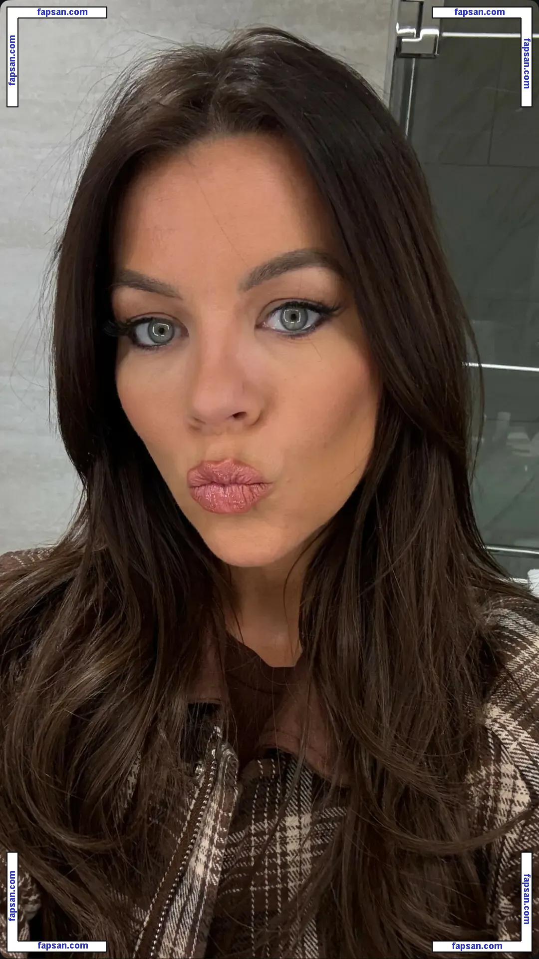 Jackie Redmond nude photo #0492 from OnlyFans