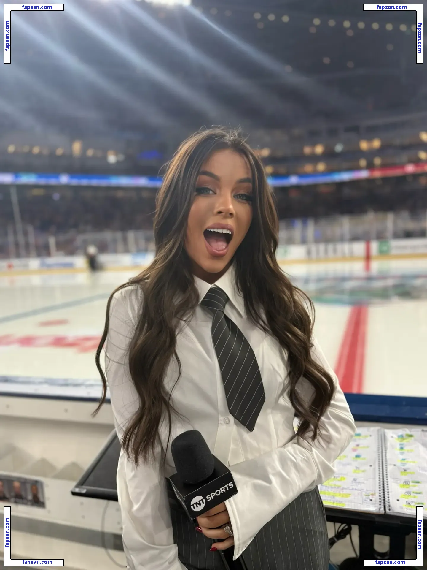 Jackie Redmond голая фото #0495 с Онлифанс