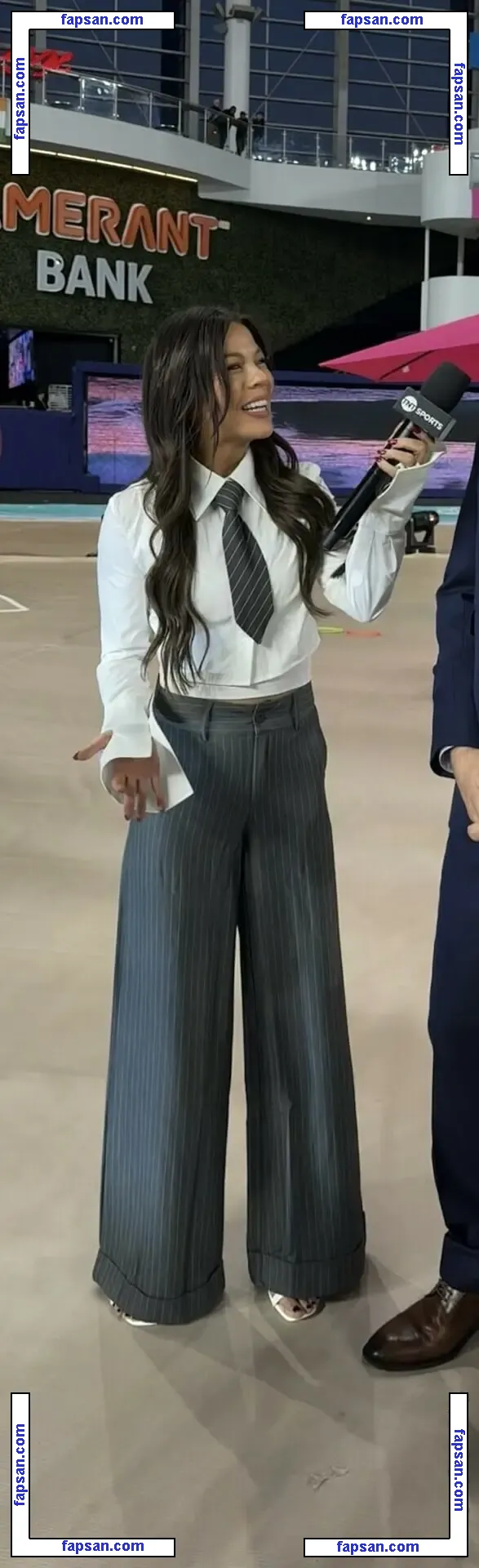 Jackie Redmond голая фото #0497 с Онлифанс