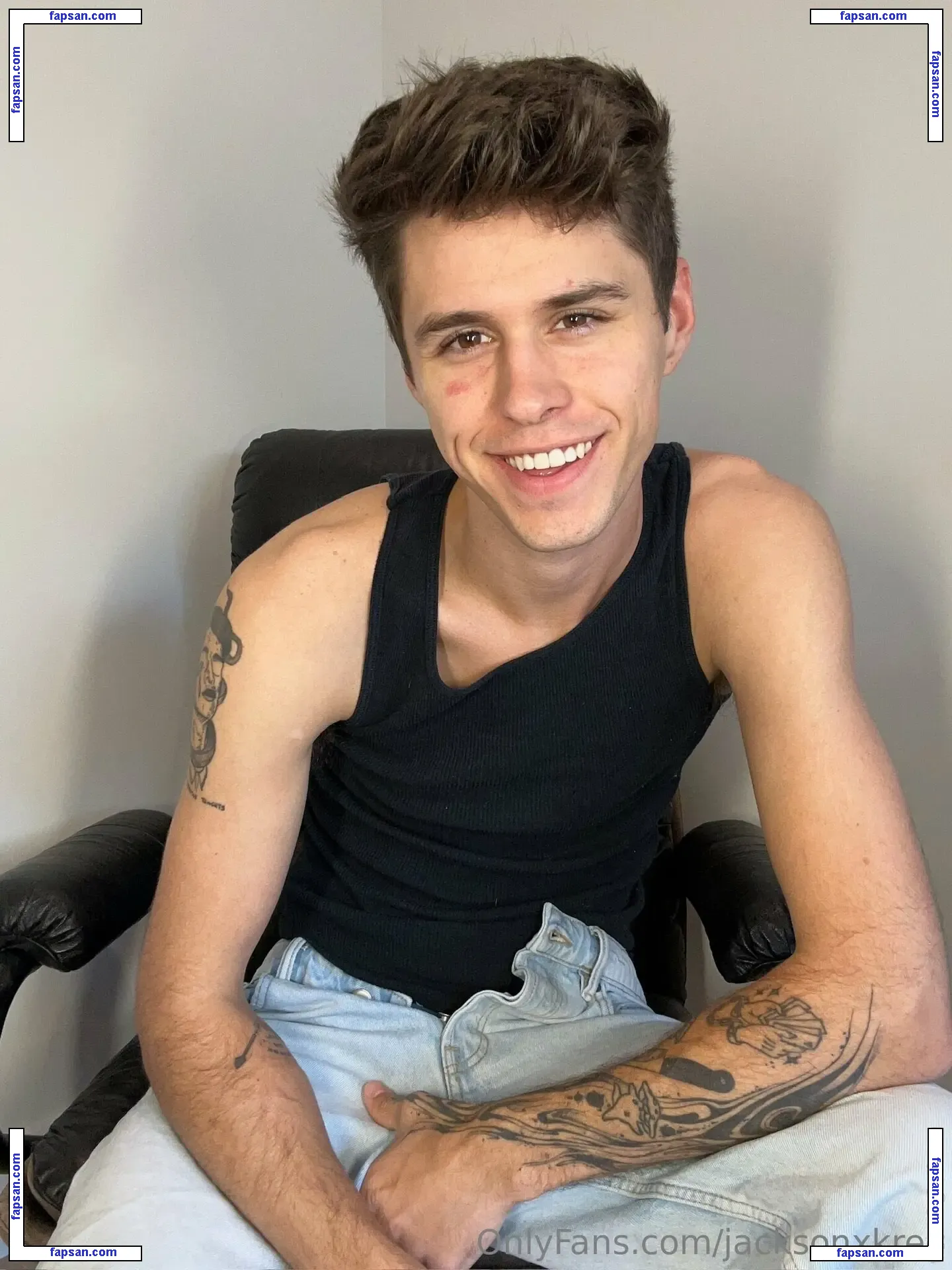 jacksonxkrec nude photo #0028 from OnlyFans