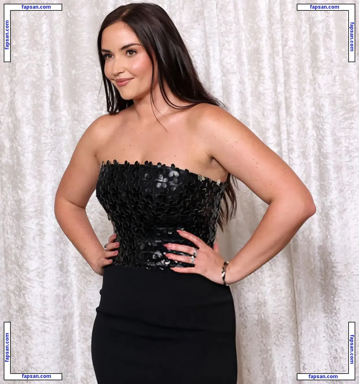 Jacqueline Jossa голая фото #0432 с Онлифанс