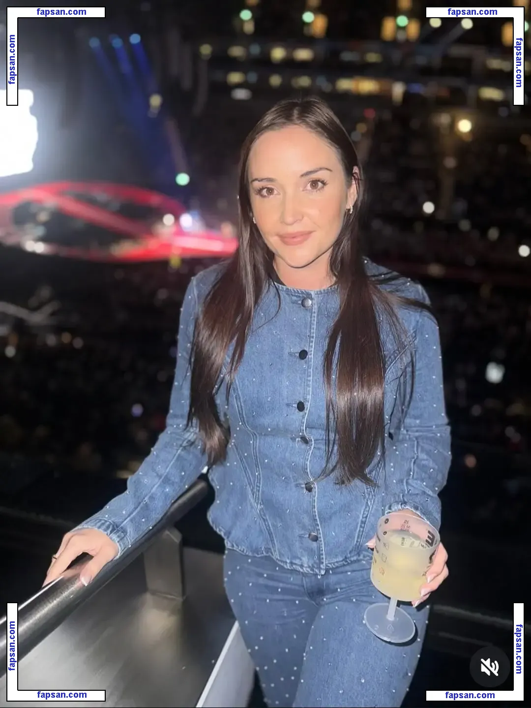 Jacqueline Jossa голая фото #0499 с Онлифанс