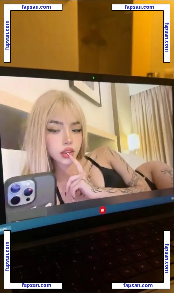 jade.aria голая фото #0005 с Онлифанс