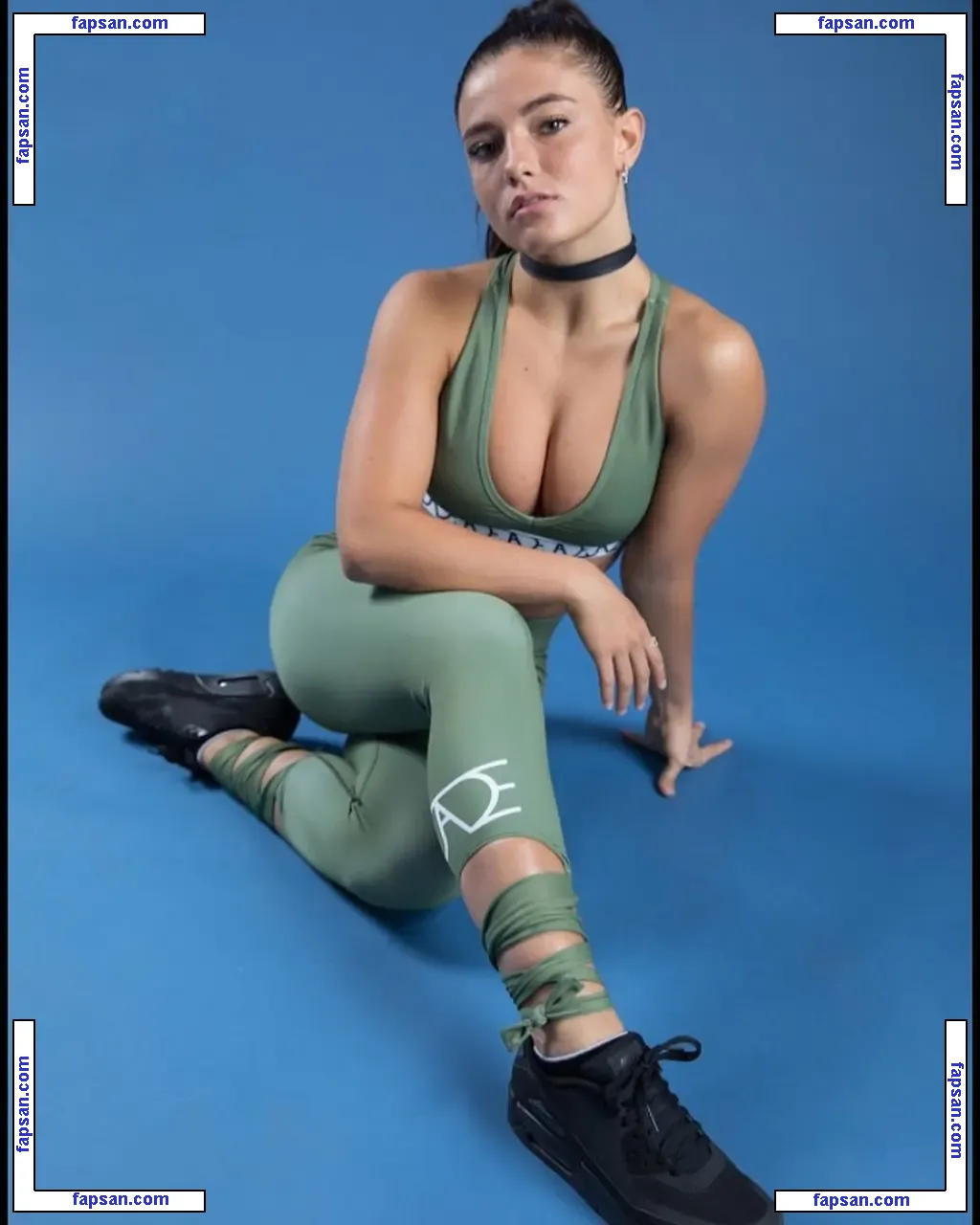 Jade Chynoweth nude photo #0186 from OnlyFans