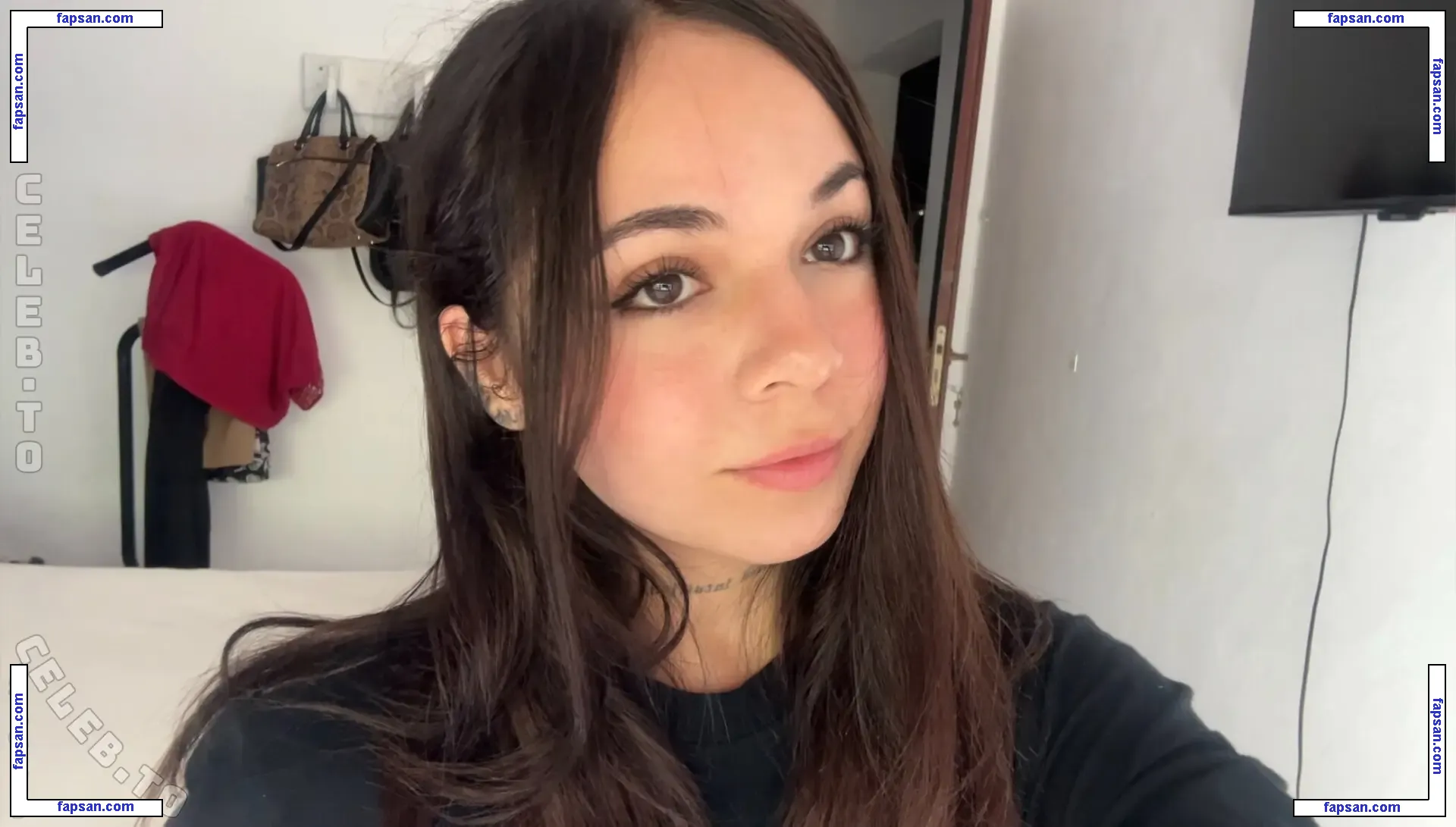 jade.darkness голая фото #0001 с Онлифанс