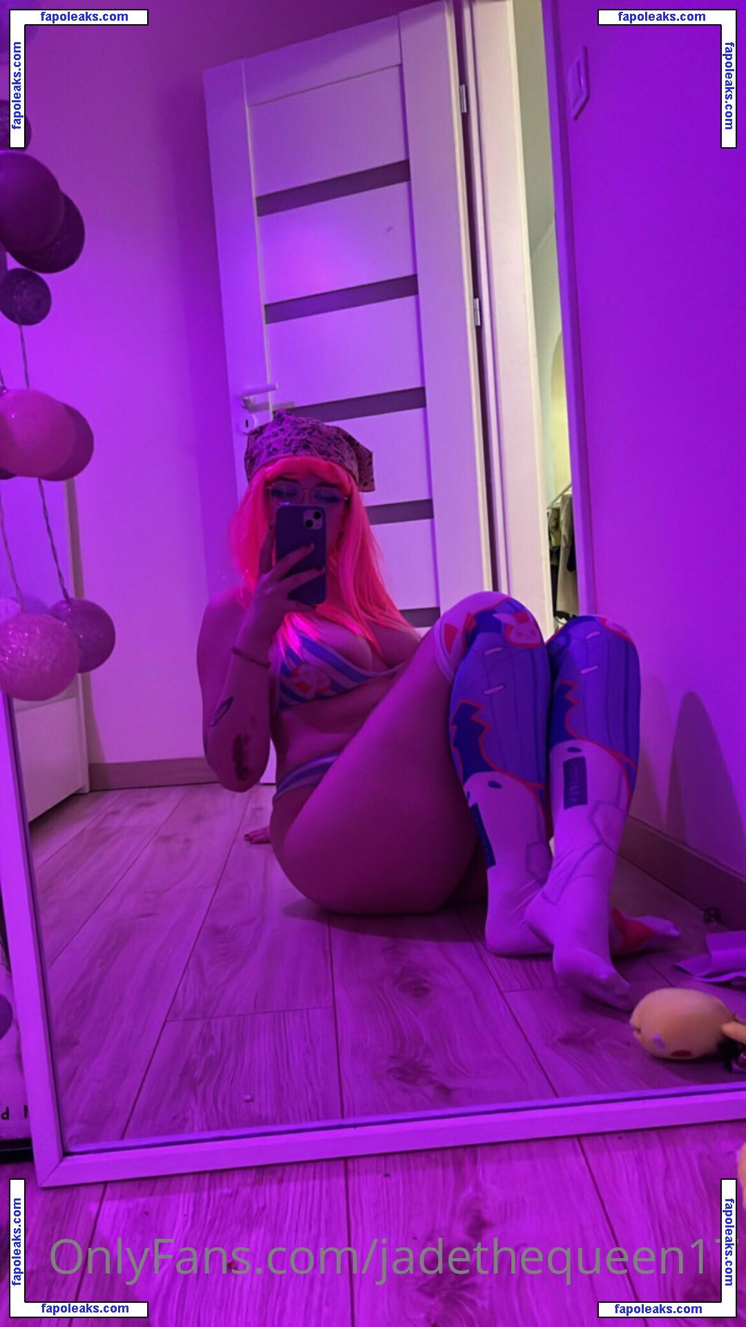 jadethequeen17 / jadeycakes79 nude photo #0019 from OnlyFans