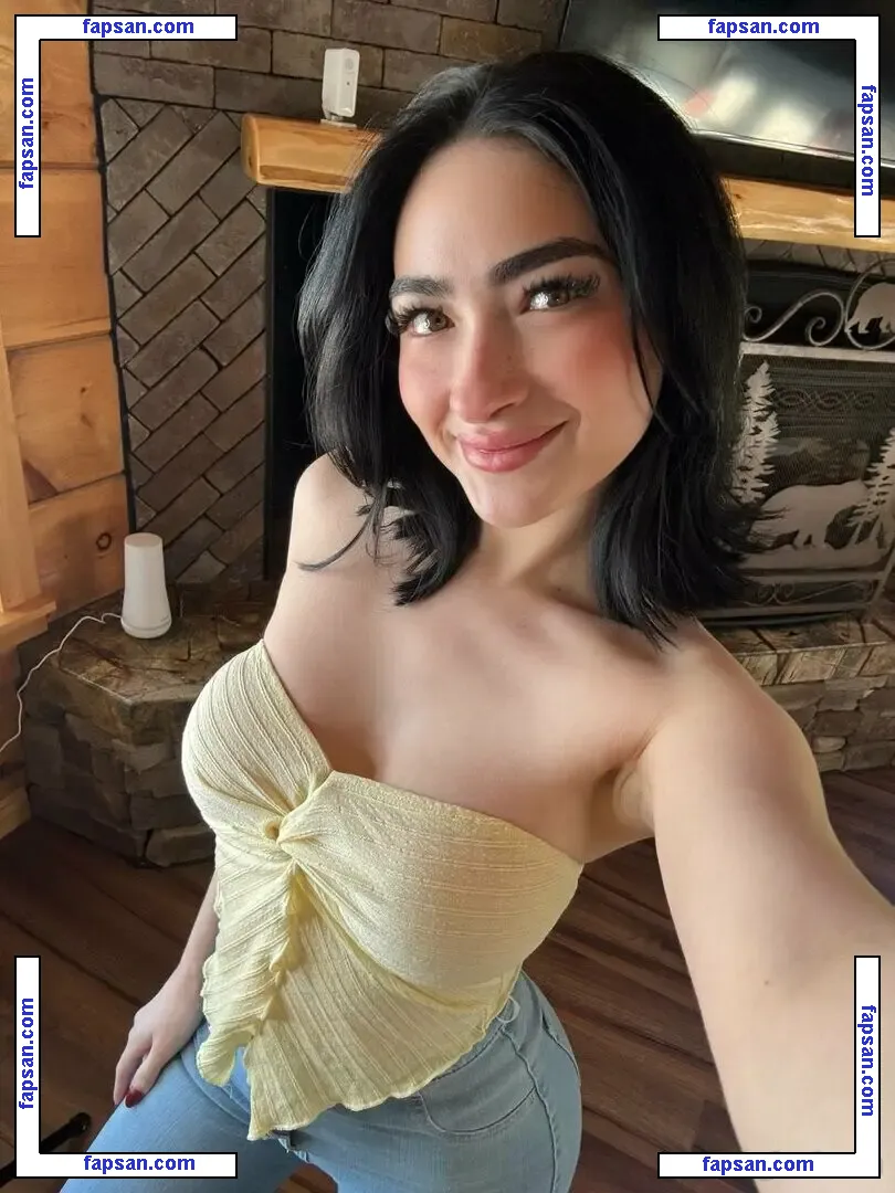 jaixpetitexxx nude photo #0012 from OnlyFans