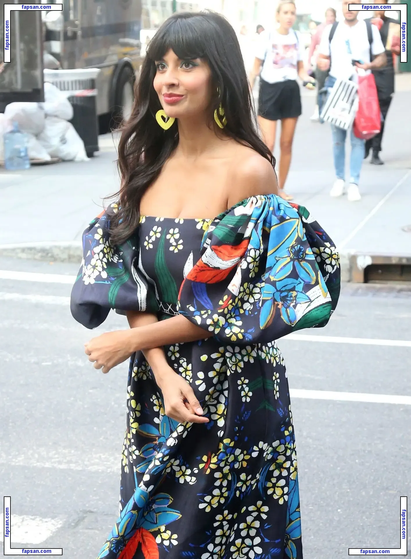 Jameela Jamil голая фото #0004 с Онлифанс
