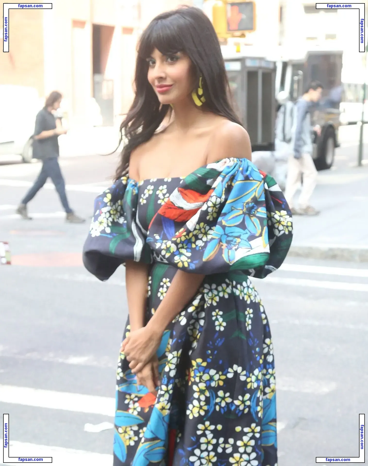 Jameela Jamil голая фото #0006 с Онлифанс