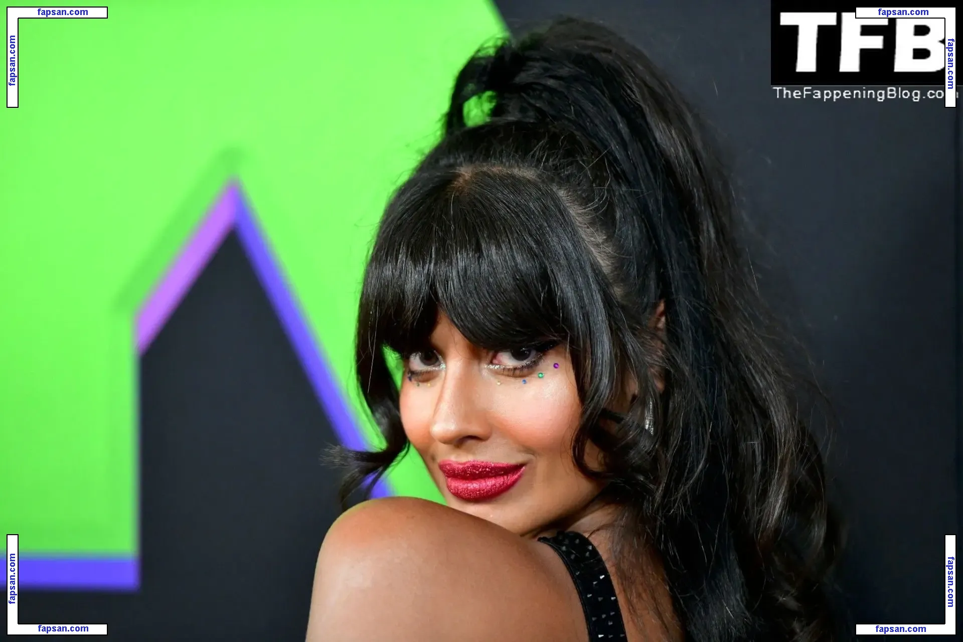 Jameela Jamil / jameelajamil голая фото #0152 с Онлифанс