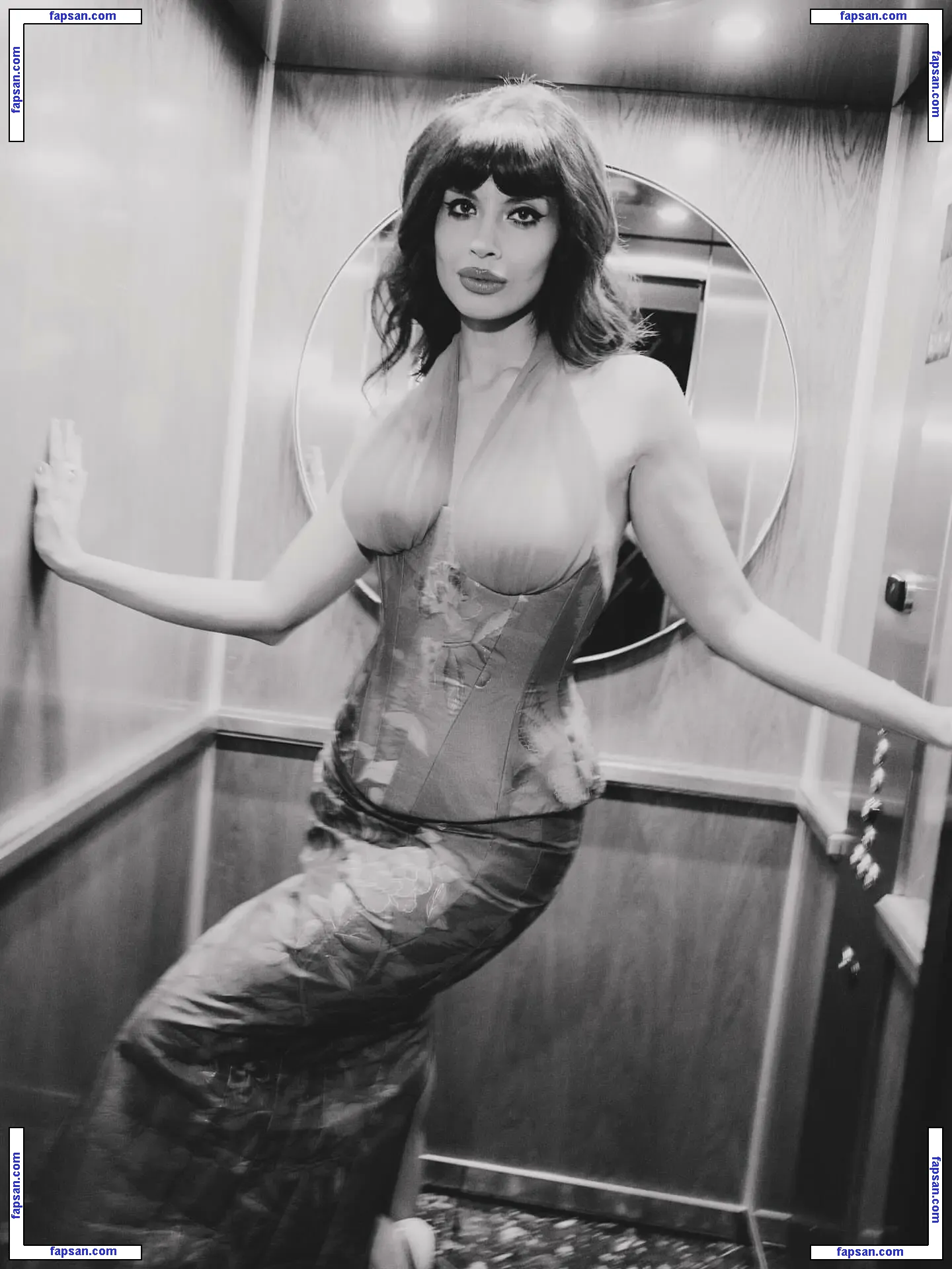 Jameela Jamil nude photo #0273 from OnlyFans