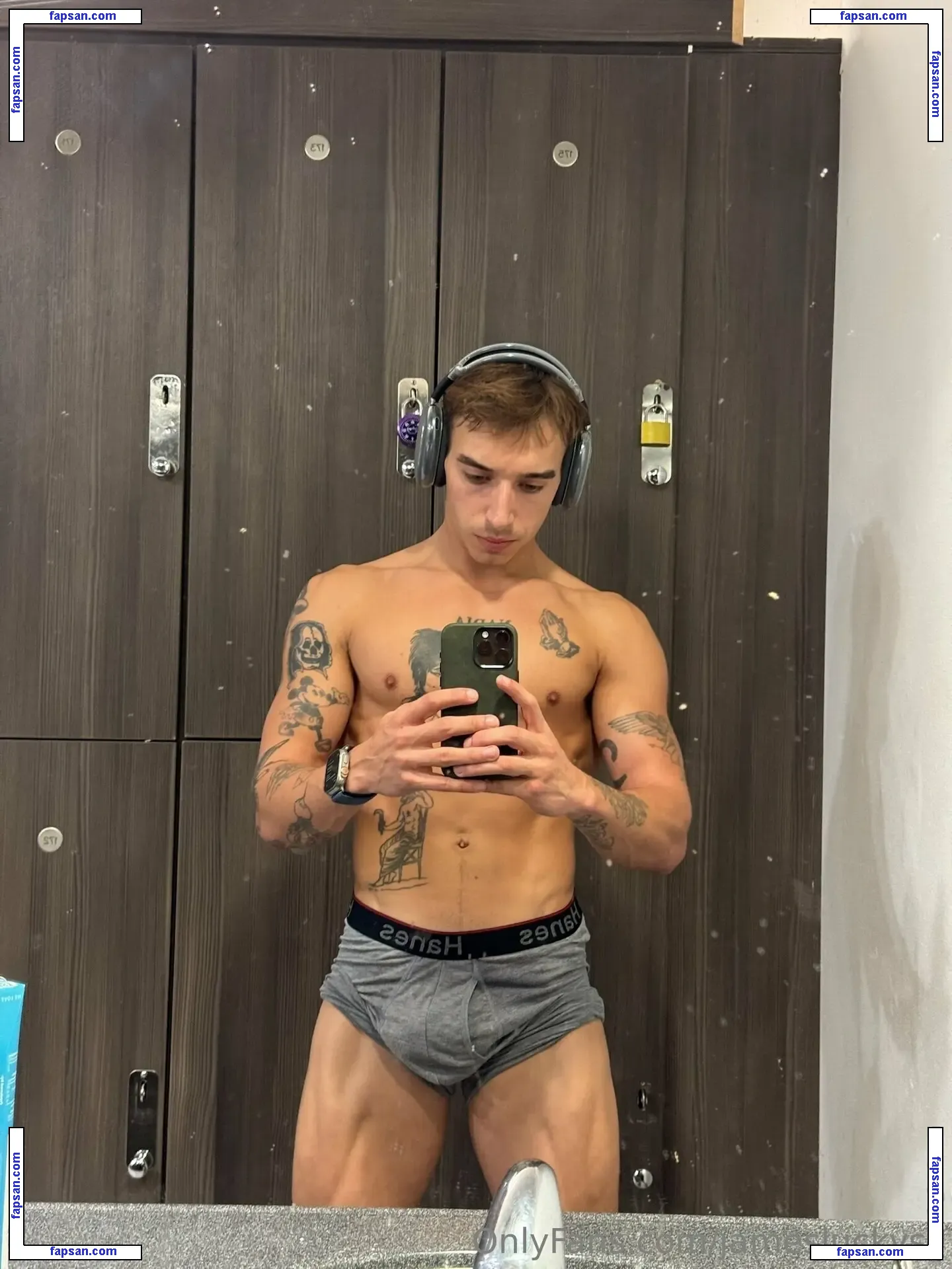 jamesluckysz nude photo #0026 from OnlyFans