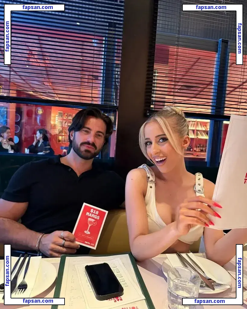 Jamie Marinos голая фото #0005 с Онлифанс