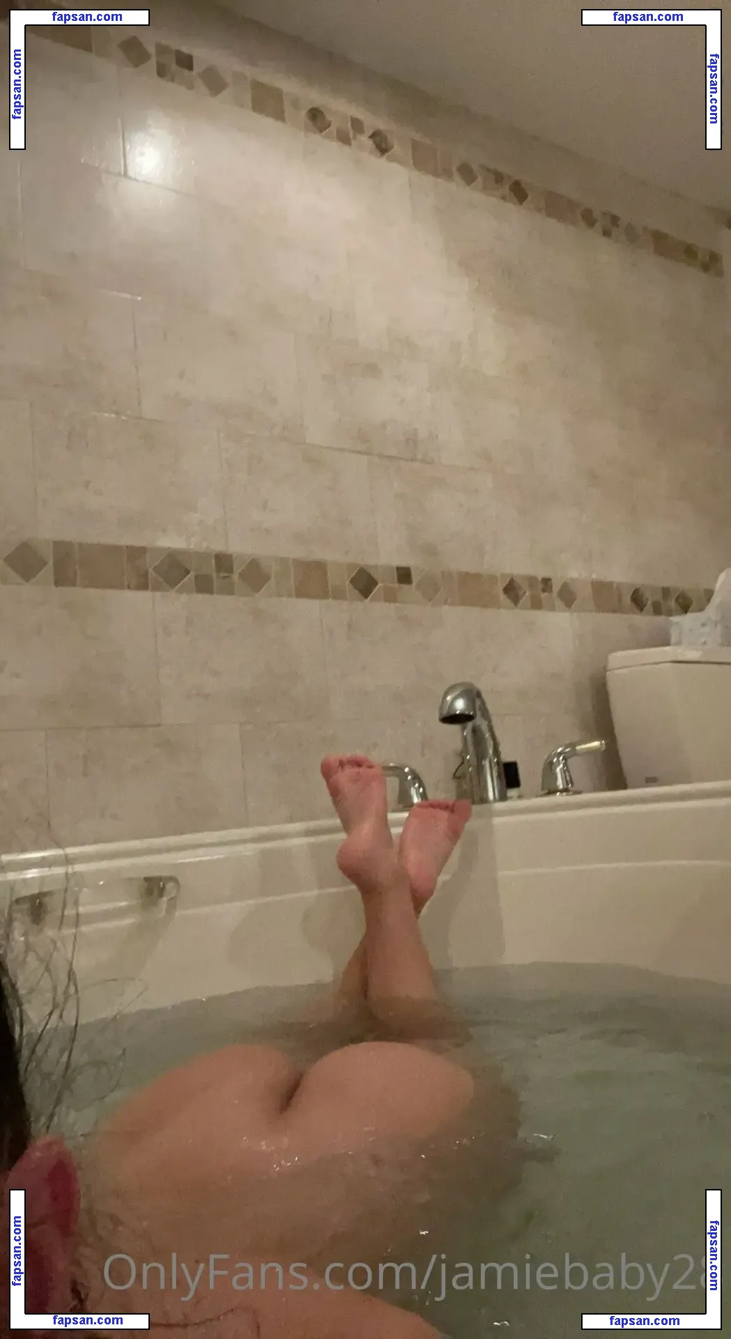 jamiebaby28 nude photo #0004 from OnlyFans