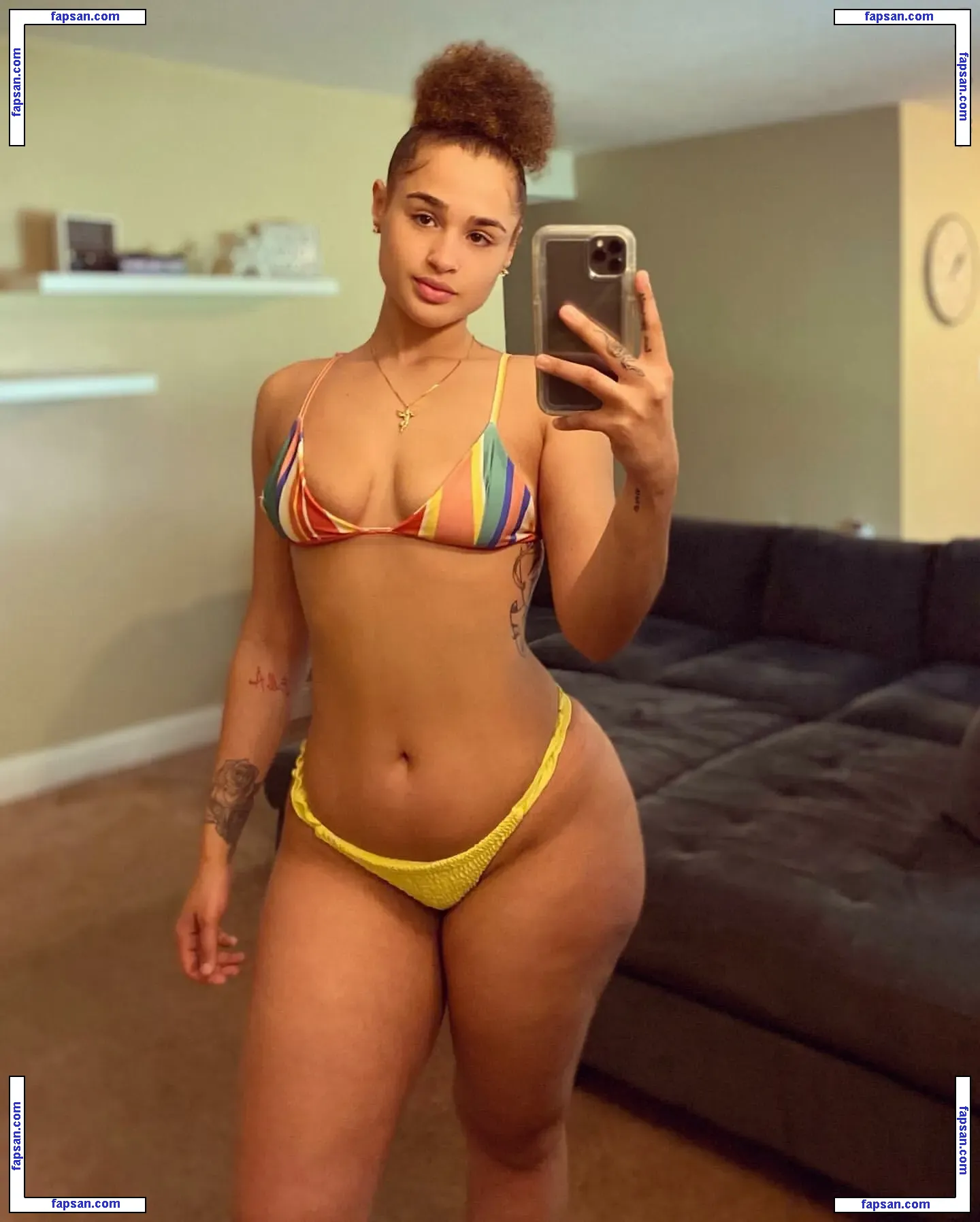 janaevic nude photo #0016 from OnlyFans