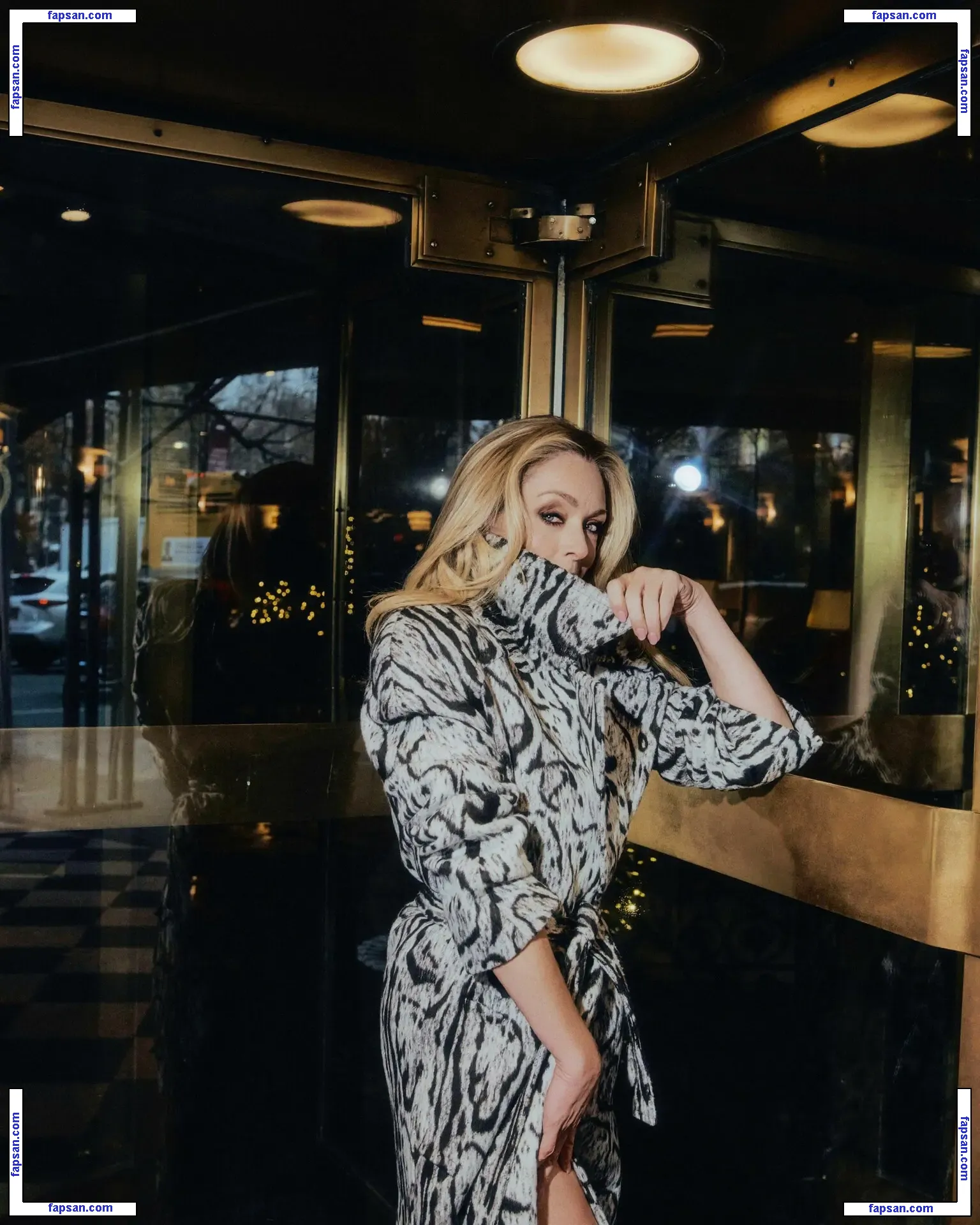 Jane Krakowski голая фото #0120 с Онлифанс