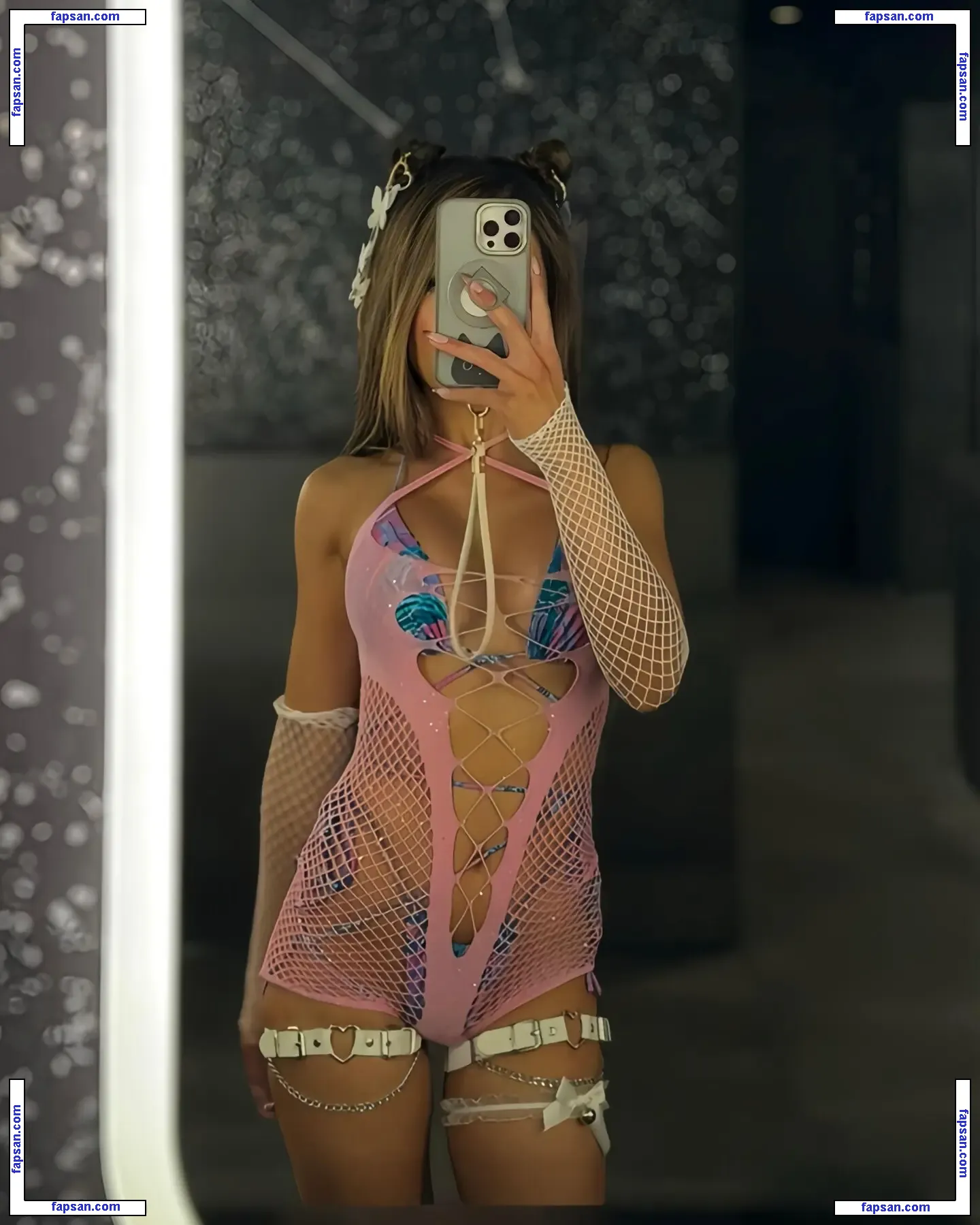 Jane Yum nude photo #0021 from OnlyFans