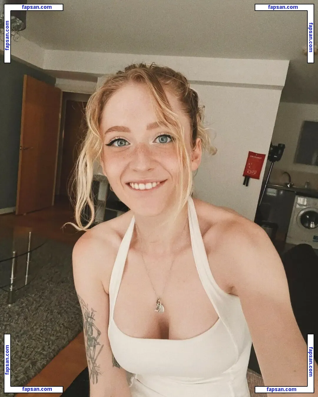 Janet Devlin nude photo #0056 from OnlyFans