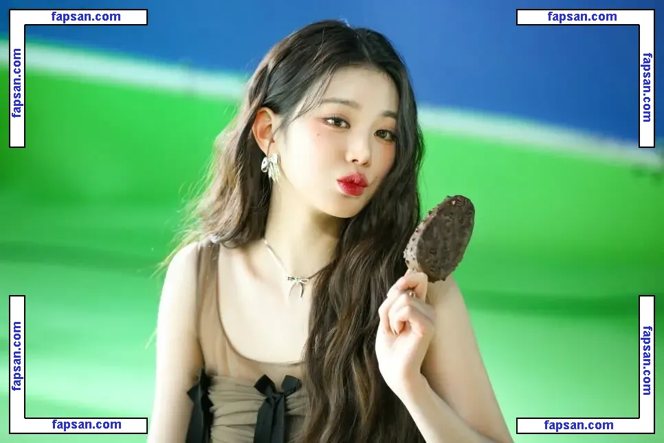 Jang Won-young nude photo #0209 from OnlyFans