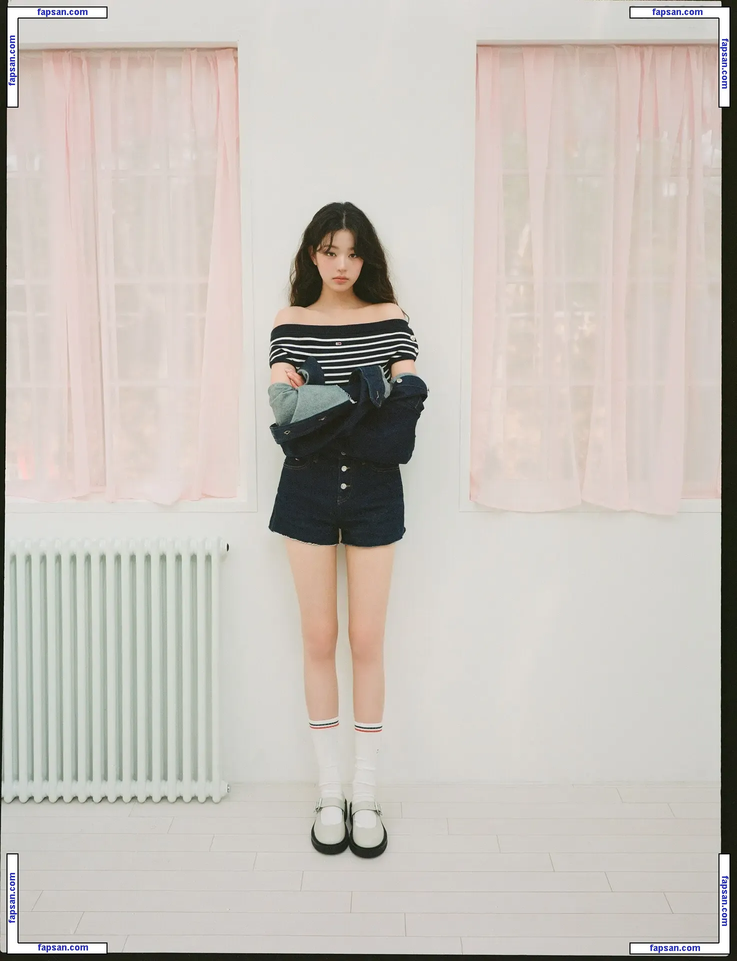 Jang Won-young nude photo #0223 from OnlyFans