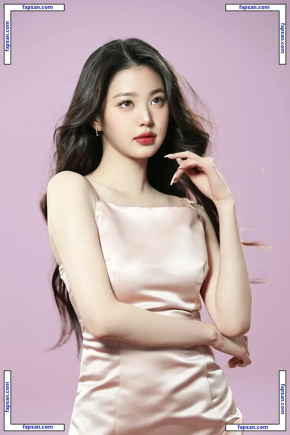 Jang Won-young nude photo #0226 from OnlyFans