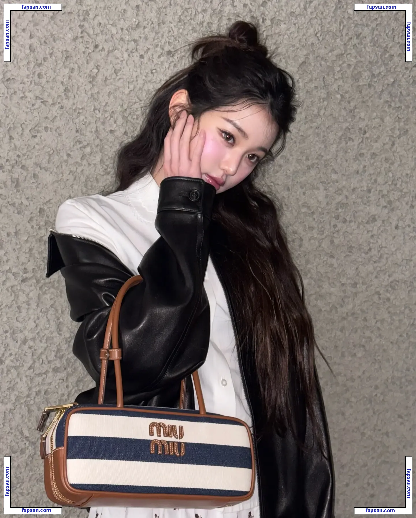 Jang Won-young nude photo #0285 from OnlyFans