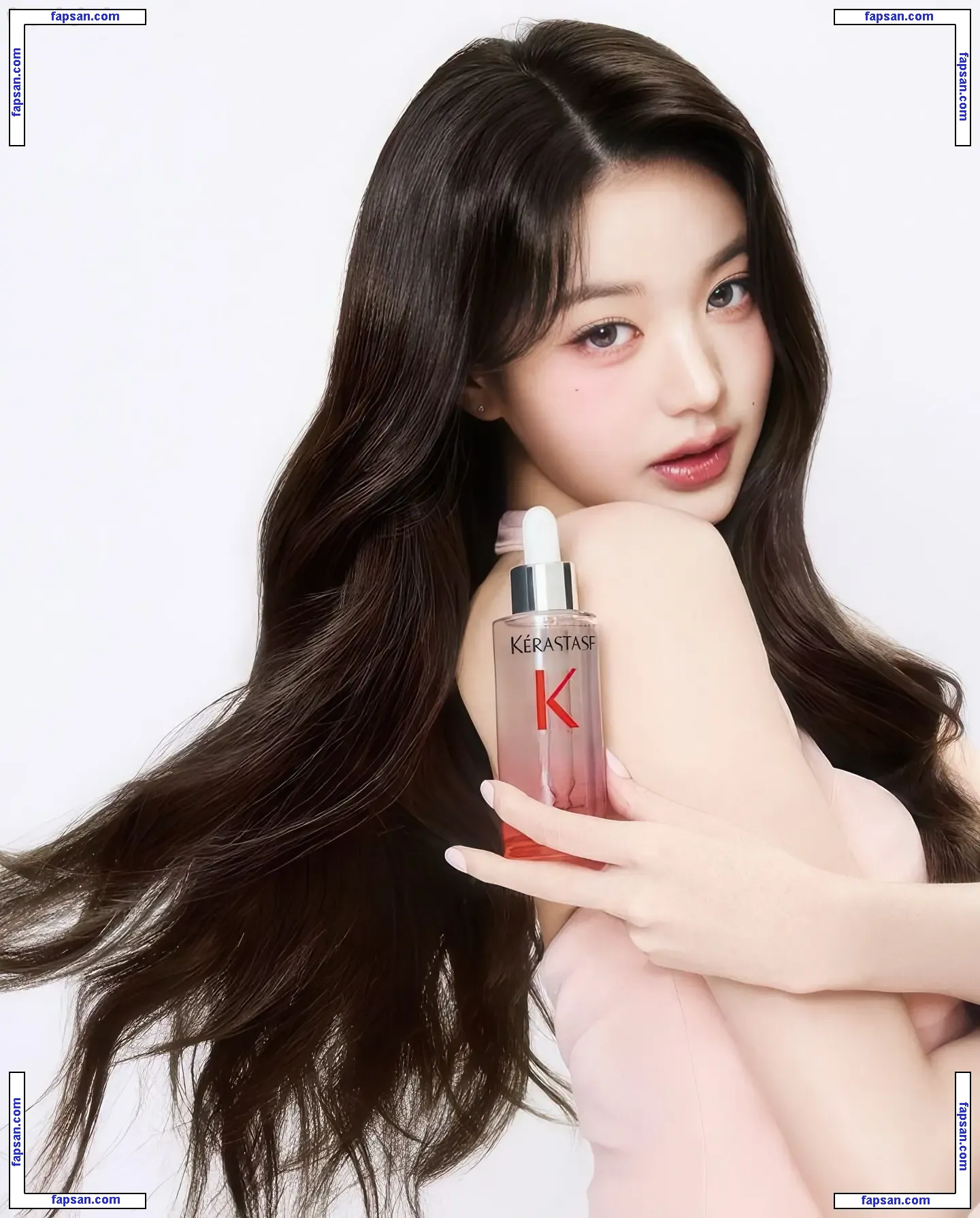 Jang Won-young nude photo #0382 from OnlyFans