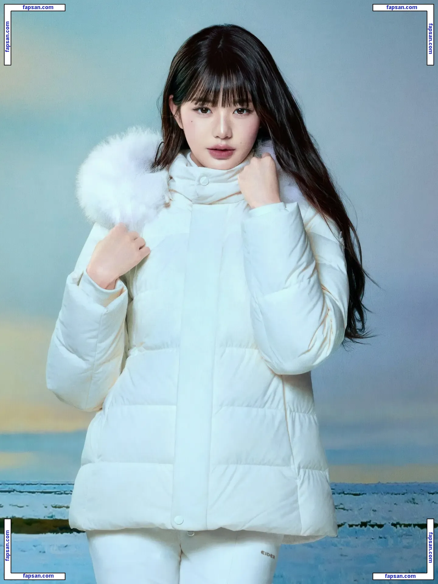 Jang Won-young nude photo #0413 from OnlyFans