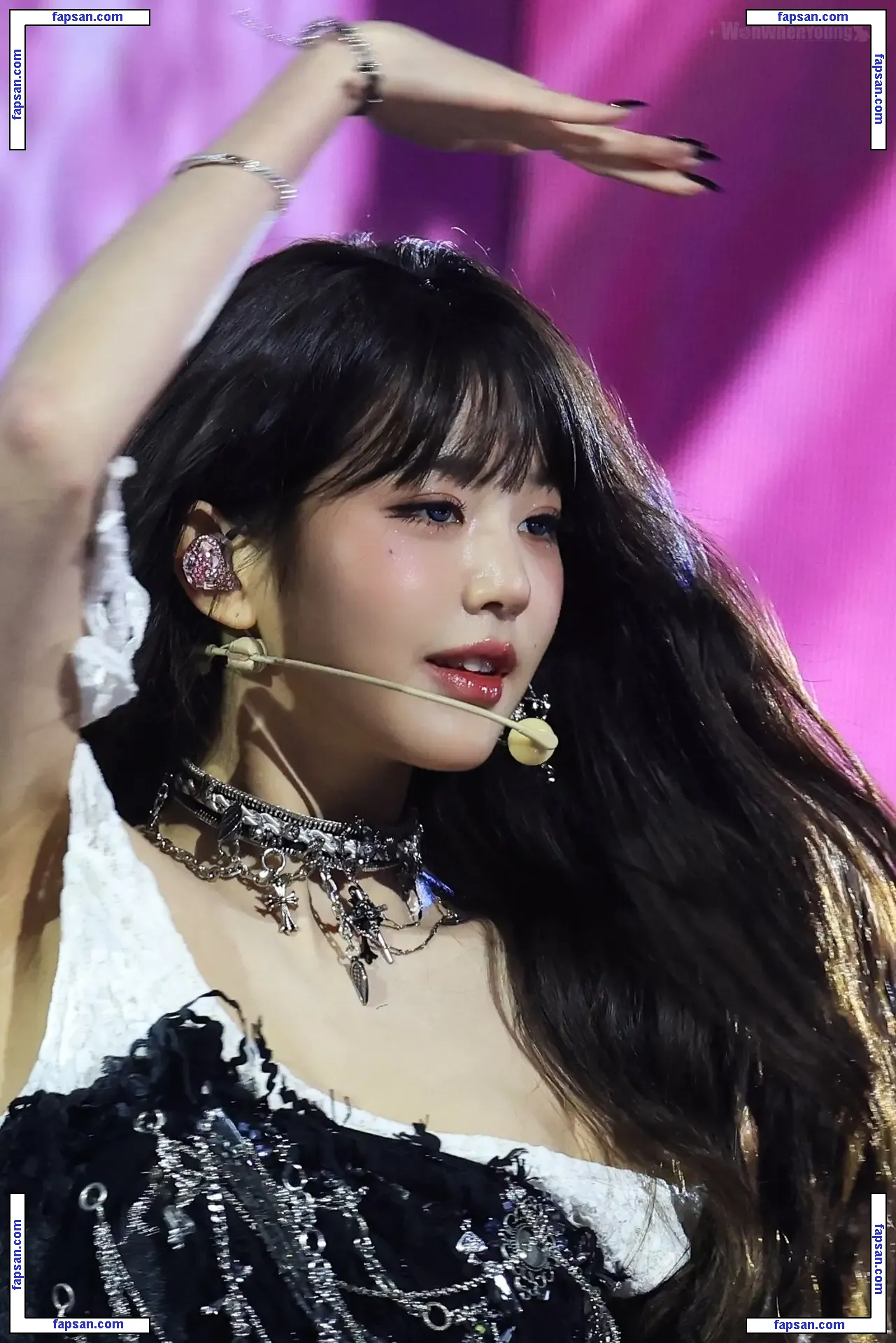 Jang Won-young nude photo #0541 from OnlyFans