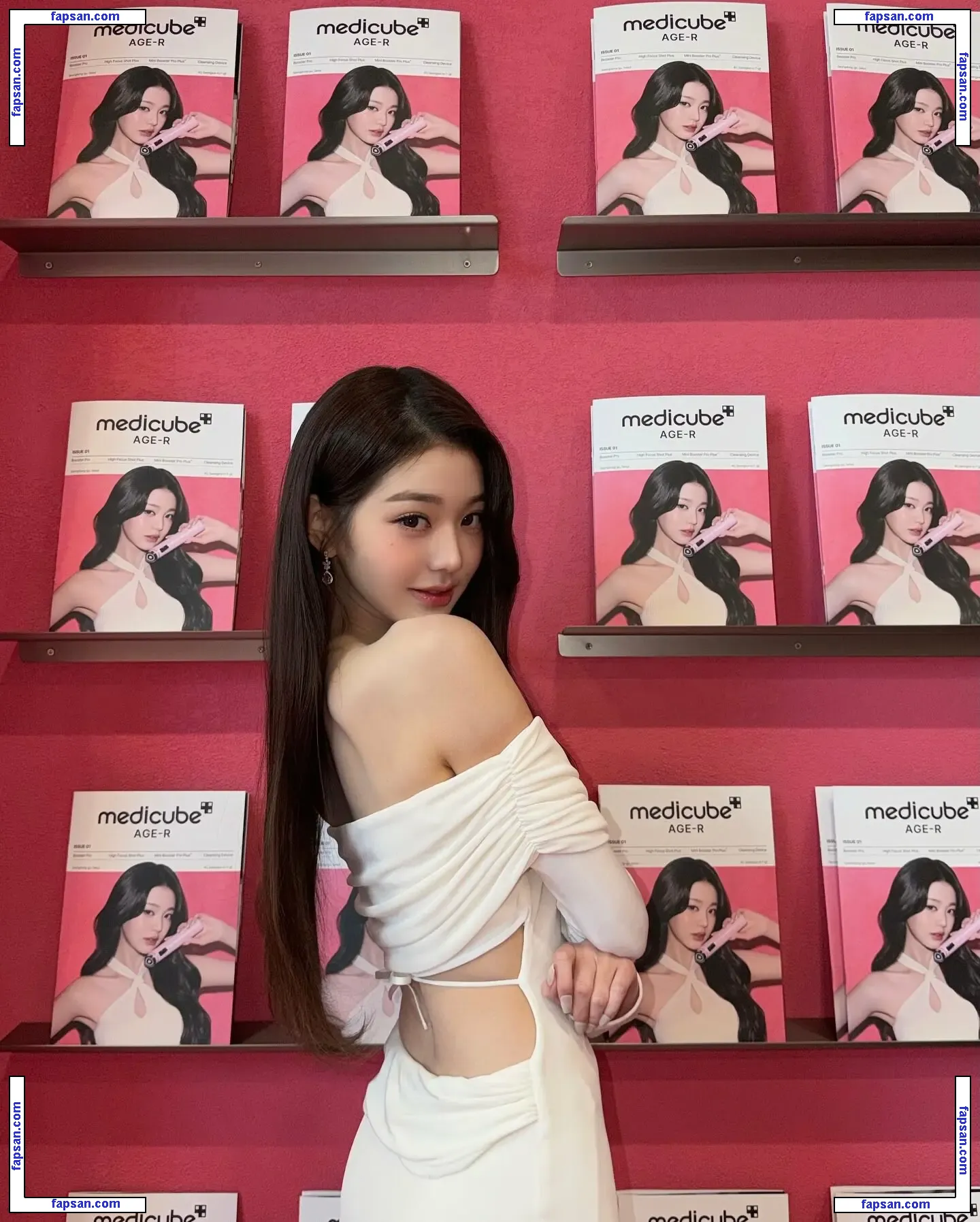 Jang Won-young nude photo #0821 from OnlyFans