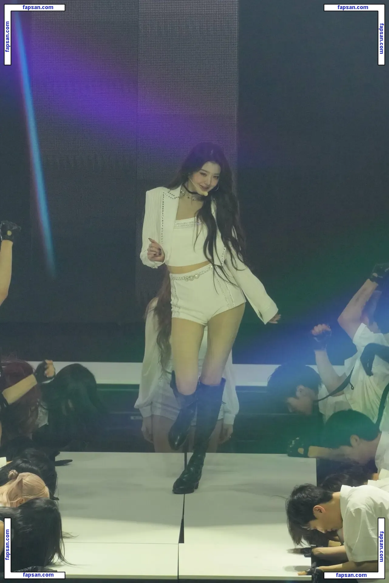 Jang Won-young голая фото #0857 с Онлифанс