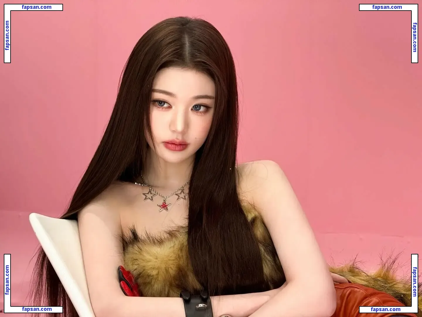 Jang Won-young голая фото #0937 с Онлифанс